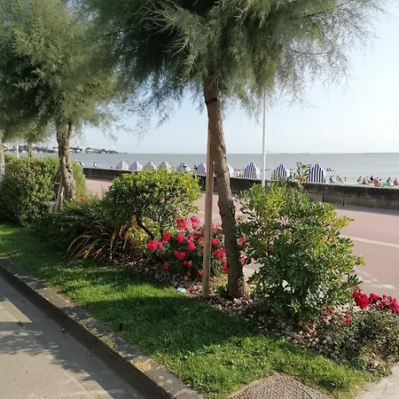 Studio 4 Pers 100m De La Plage * Saint-Georges-de-Didonne